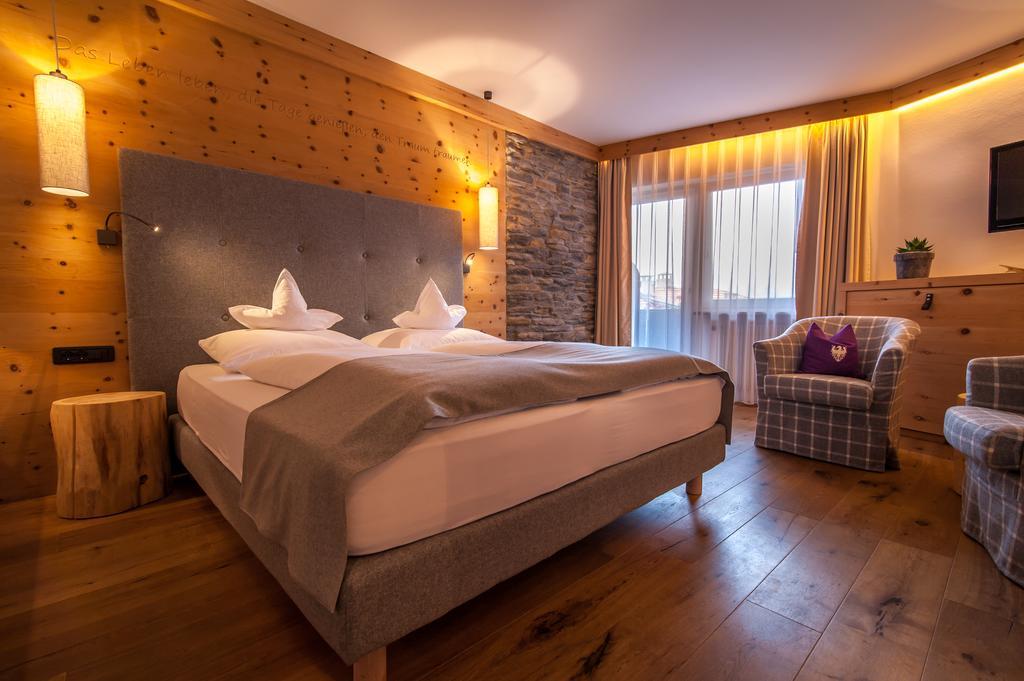 Hotel Zum Mohren Тесимо Екстериор снимка