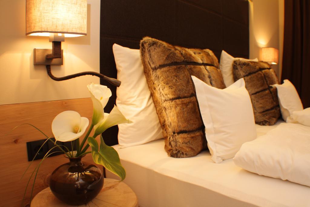 Hotel Zum Mohren Тесимо Екстериор снимка