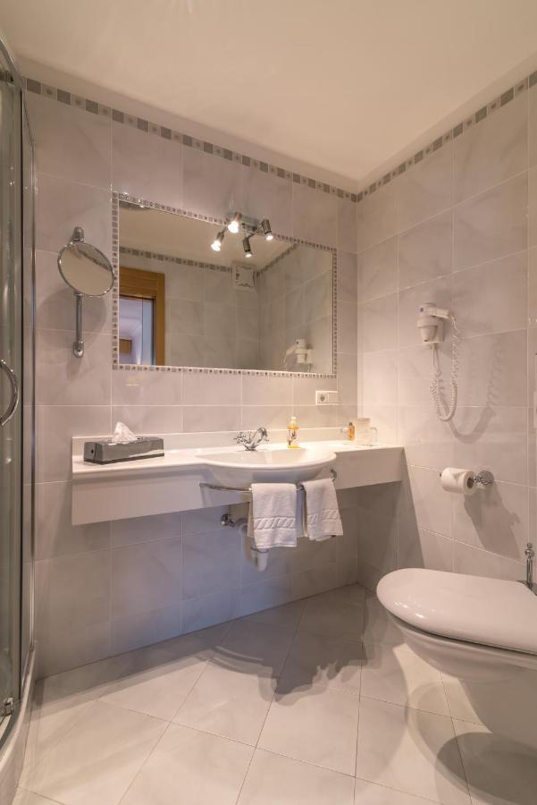 Hotel Zum Mohren Тесимо Екстериор снимка